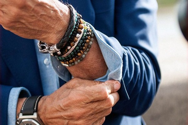 The Rise of Men’s Accessories: Why Beaded Bracelets are the Latest Trend